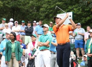 Third-Year Derek Bard Shoots 4-Over 76 in First Round of Masters