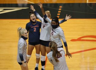 UVA Volleyball Now 1-1 in ACC Matches